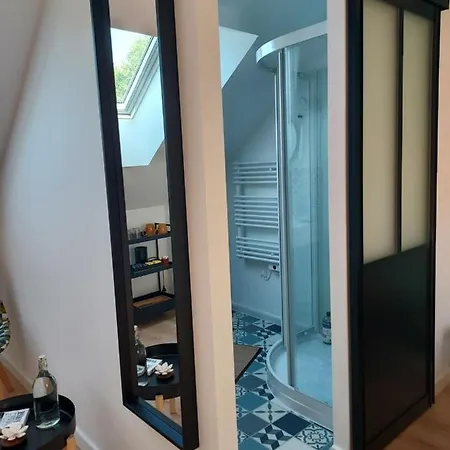 En Pleine Campagne, Proche Du Mans - D'hotes 3*